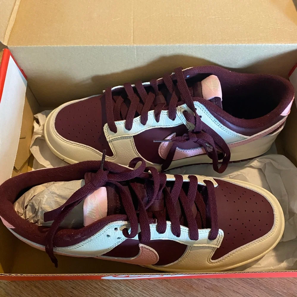 Dunks - Picture 4 of 9